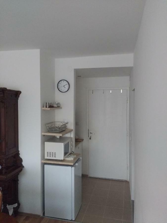 Meridian Apartment , 300M To Bus Terminal, Fast Wifi & Airport Transf Zagreb Exteriör bild