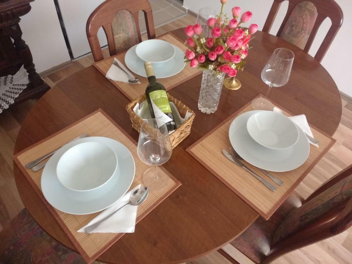 Meridian Apartment , 300M To Bus Terminal, Fast Wifi & Airport Transf Zagreb Exteriör bild